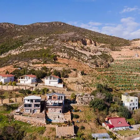 Exceptional Villa With Private Pool And Gorgeous View In Antalya Appartamento