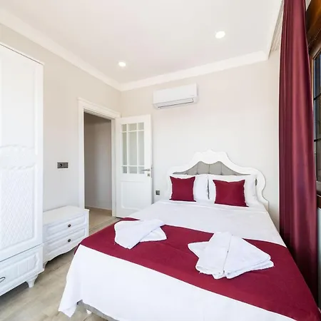 Exceptional Villa With Private Pool And Gorgeous View In Antalya Appartement Seki (Antalya)