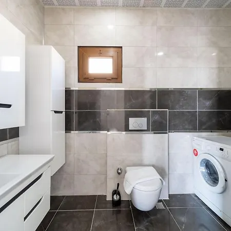 Exceptional Villa With Private Pool And Gorgeous View In Antalya Appartement *